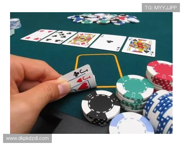 全面解析德州扑克直播技巧，助你在牌局中脱颖而出赢得胜利